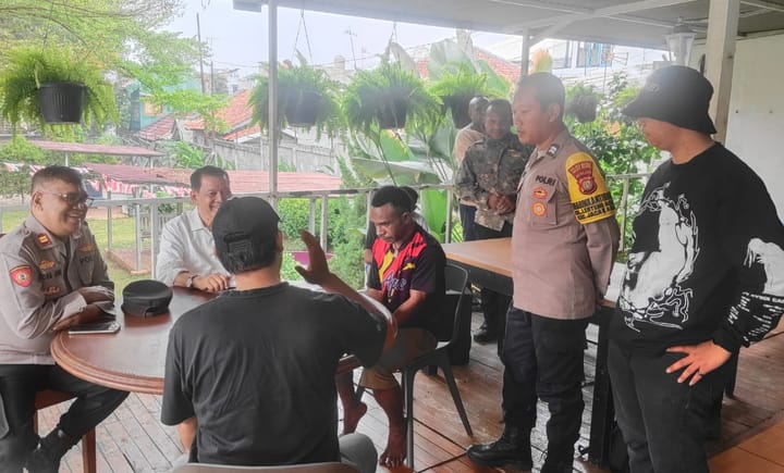 Bukan ODGJ, Pria Bugil Ngamuk Pukuli Pemotor di Lenteng Agung Jaksel karena Mabuk