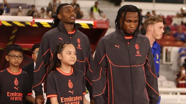 Gempi Menjadi Player Escort AC Milan