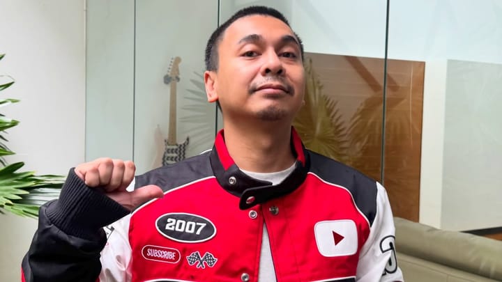 Raditya Dika Takedown Podcast Bersama Nagita Slavina dari YouTube, Ada Apa?