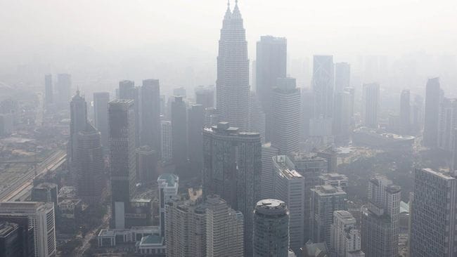 Kabut Asap Kalimantan Menyeberang, 11 Kawasan Sarawak Tak Sehat