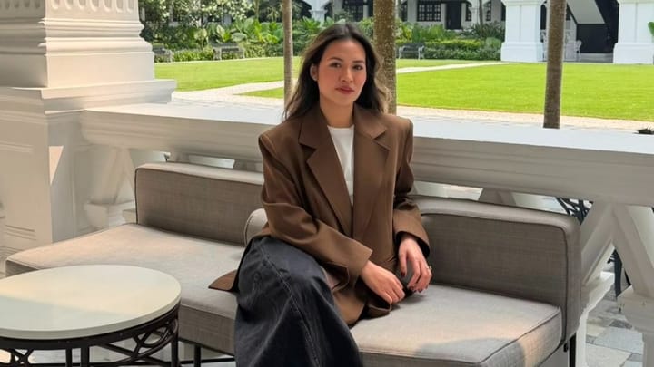 Unggahan Foto Bersama Mathis Molinie, Raisa Isyaratkan ‘Go Public’?