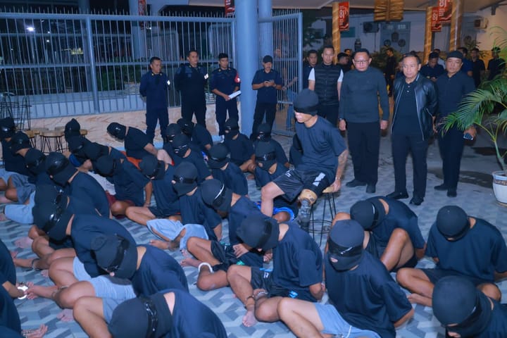 Lapas Surabaya Pindahkan 45 WBP High Risk Jawa Timur ke Nusakambangan