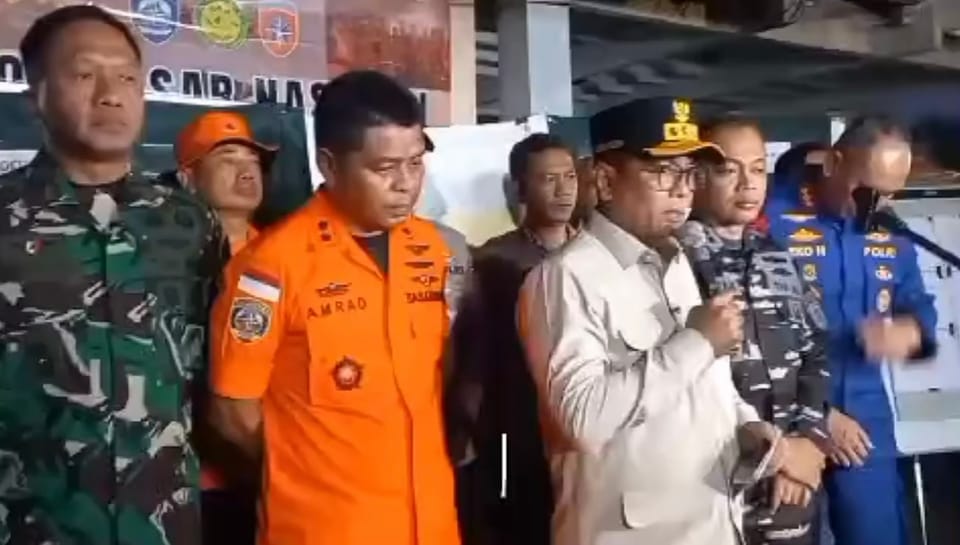 Operasi Pencarian 5 Jurnalis dan 3 ABK di Anak Krakatau Resmi Dihentikan