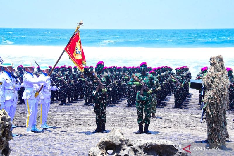 752 Prajurit Marinir Taklukkan 350 Kilometer, Resmi Sandang Baret Ungu